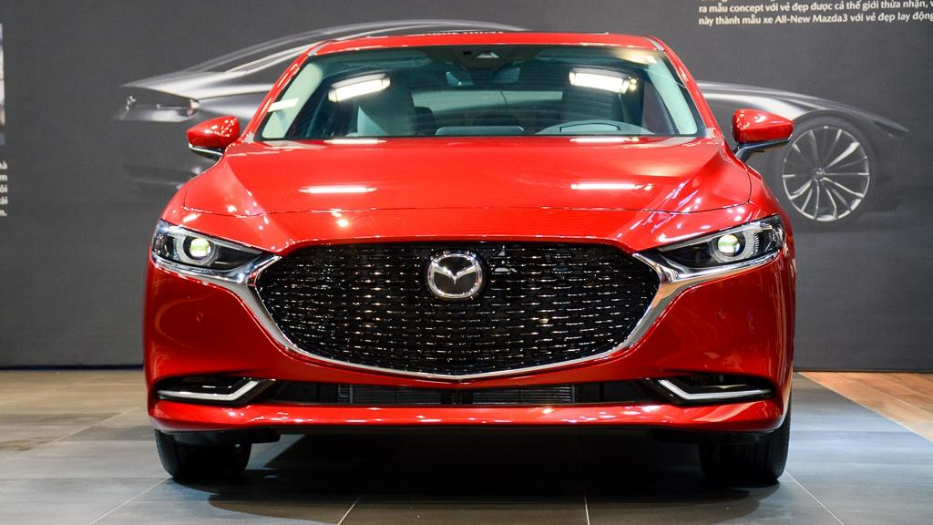 mazda3-dang-mat-vi-the-tai-viet-nam-3